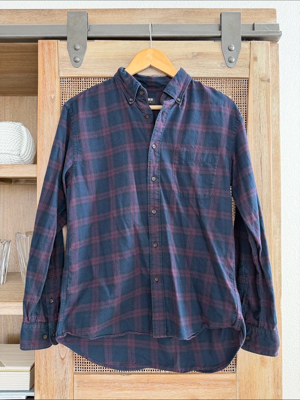 Uniqlo Men's Plaid Button-Down Shirt in Navy & Burgundy